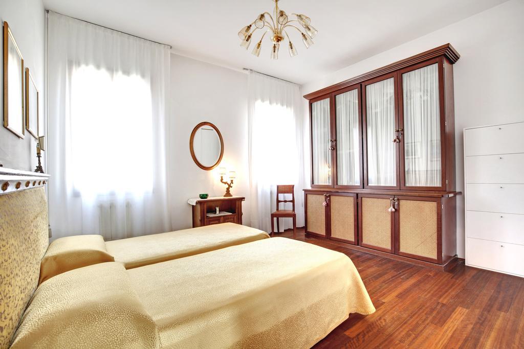 Ca' Bernardo Apartment มูราโน่ ภายนอก รูปภาพ
